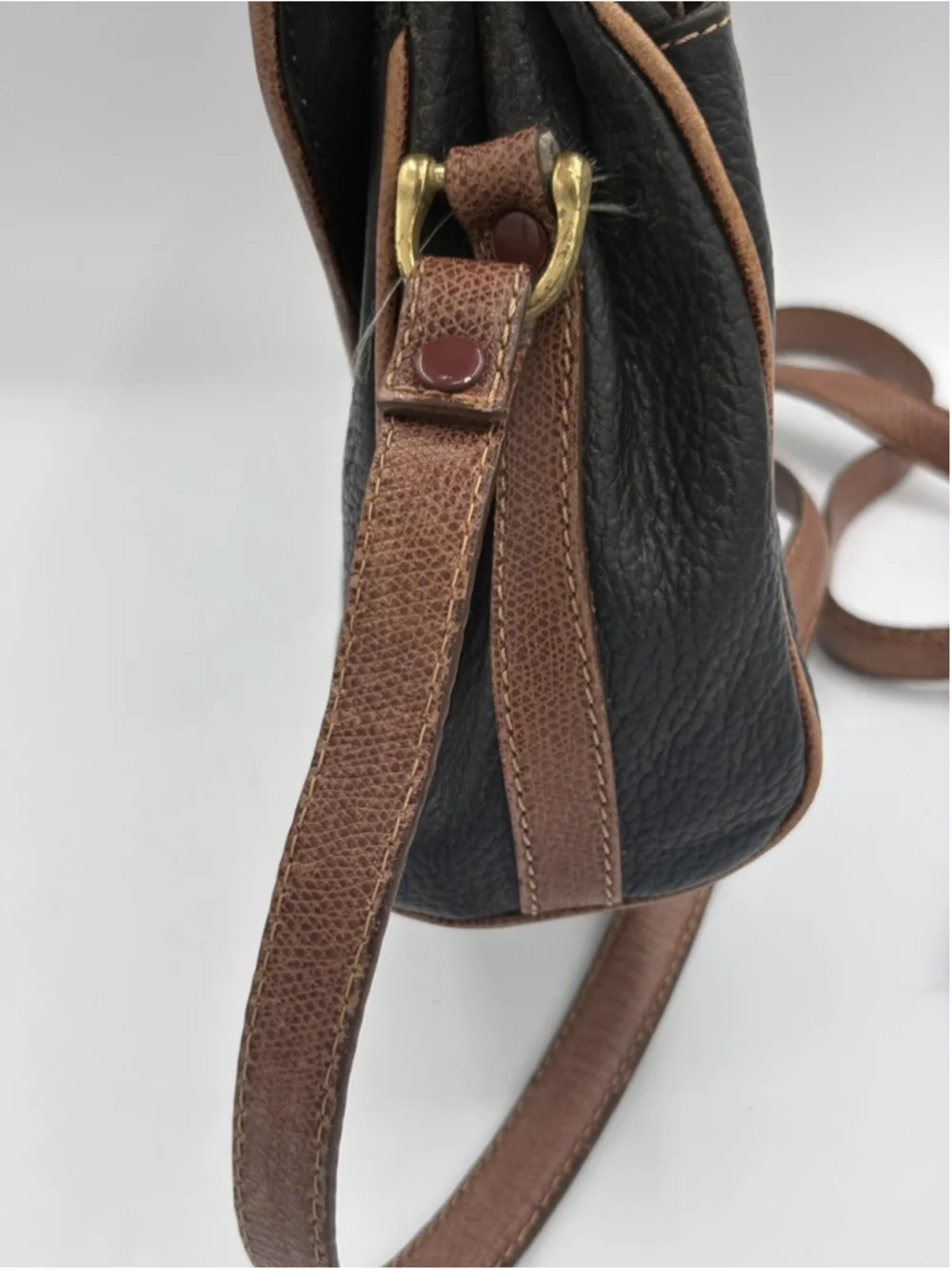 Vintage Liz Claiborne Black Pebbled Leather Crossbody Bag with Brown Trim